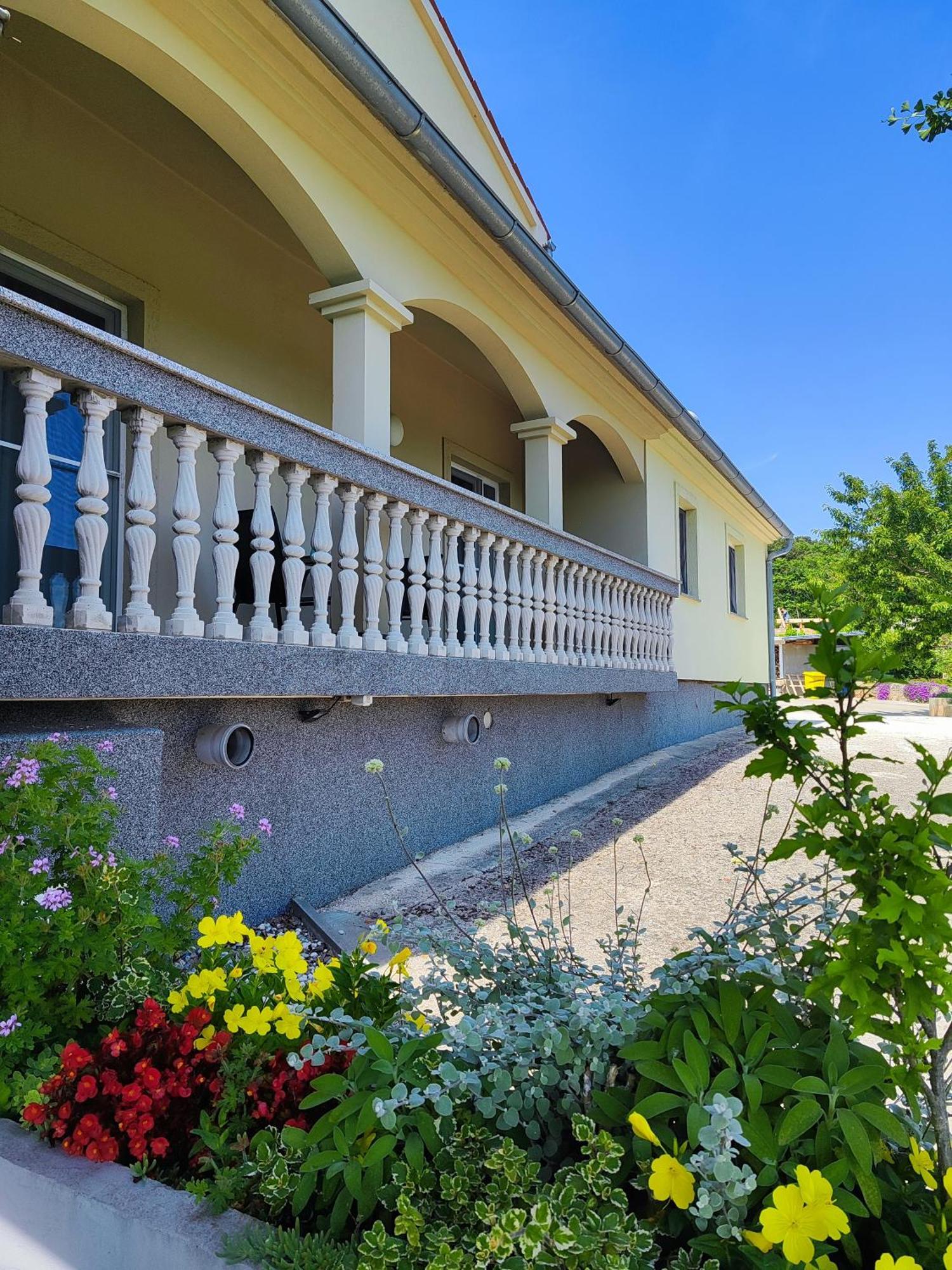 Apartments Flora Medulin Exterior photo